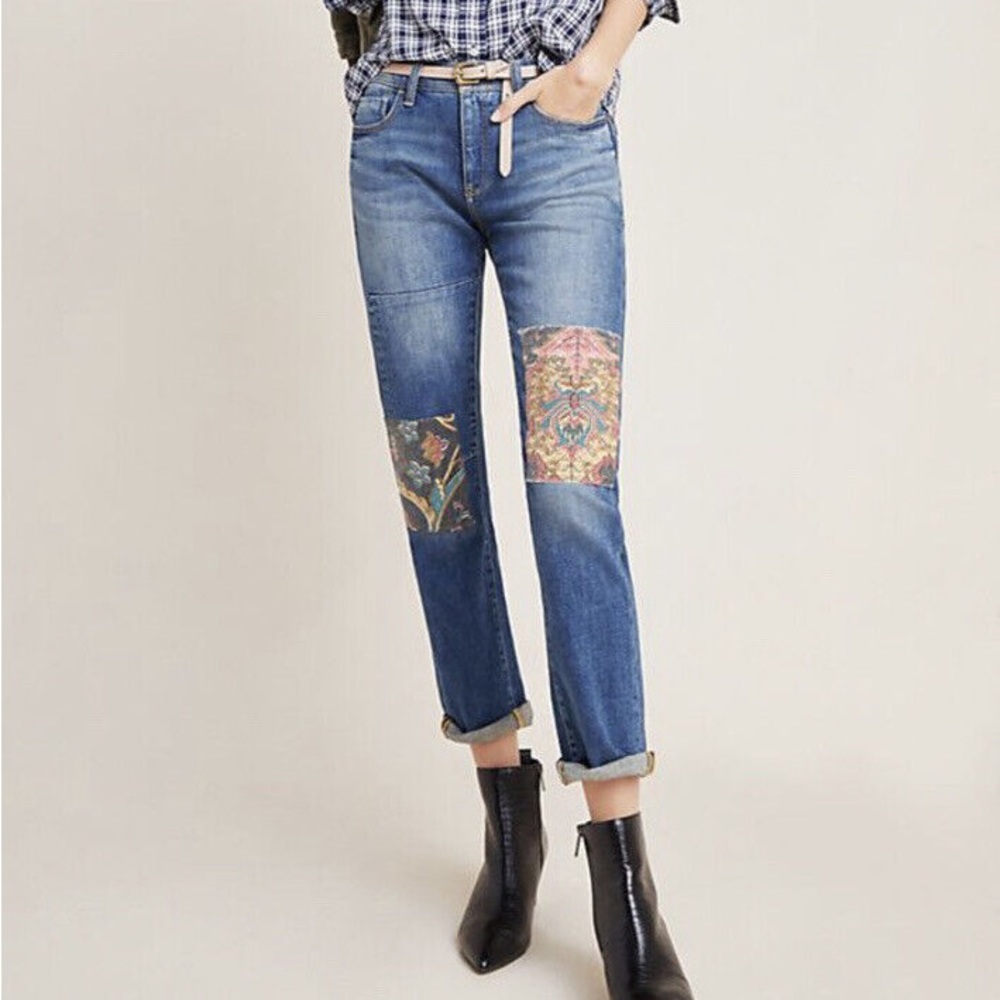 Anthropologie Pilcro Tapestry Patches Slim Boyfriend Jeans Sz 28